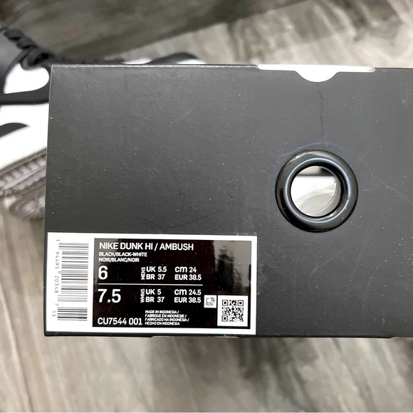 NIKE x AMBUSH Dunk High - Picture 7 of 7